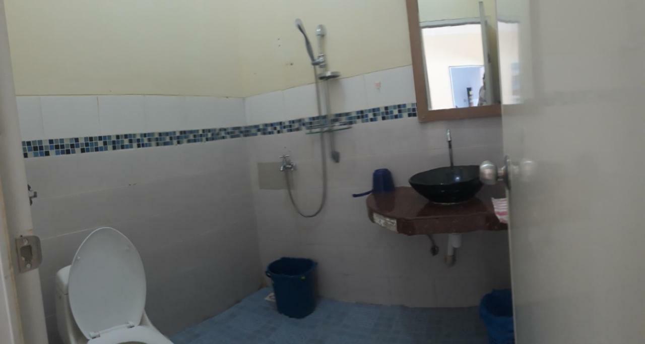 Cipta Guest House Batam 1 Exterior photo